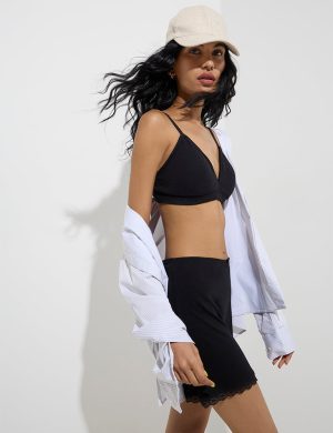 Black Waffle Texture Everyday Bra – Padded, Non-Wired, Full Coverage