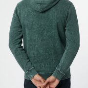 1 (8)